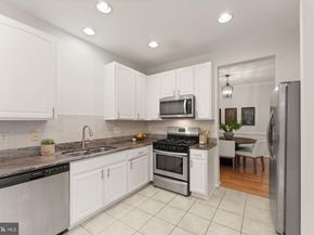 47779 Scotsborough, Sterling VA 20165