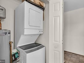 3040 Pineview Court NE, Washington DC 20018