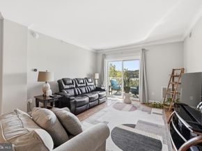 6301 Edsall Road 519, Alexandria VA 22312