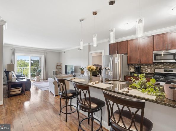 6301 Edsall Road 519, Alexandria VA 22312