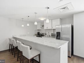 6301 Edsall Road 519, Alexandria VA 22312