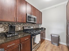 6301 Edsall Road 519, Alexandria VA 22312