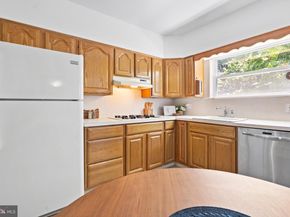 3226 W Penn Street, Philadelphia PA 19129