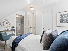 3226 W Penn Street, Philadelphia PA 19129
