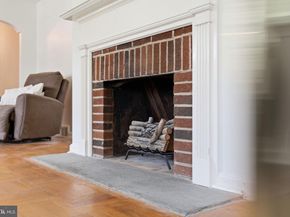 3226 W Penn Street, Philadelphia PA 19129