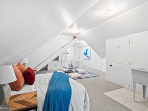 3226 W Penn Street, Philadelphia PA 19129
