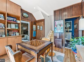 6952 Kyleakin Court, Mclean VA 22101