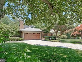6952 Kyleakin Court, Mclean VA 22101