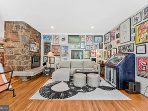 6952 Kyleakin Court, Mclean VA 22101