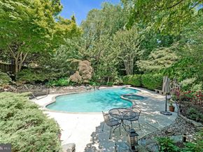 6952 Kyleakin Court, Mclean VA 22101