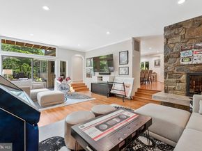 6952 Kyleakin Court, Mclean VA 22101