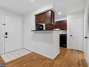 1521 Lincoln Way 104A, Mclean VA 22102