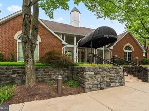 1521 Lincoln Way 104A, Mclean VA 22102