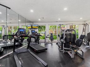 1521 Lincoln Way 104A, Mclean VA 22102