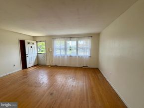 1258 Tulip Road, Warminster PA 18974