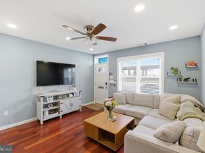 1102 S Front Street, Philadelphia PA 19147