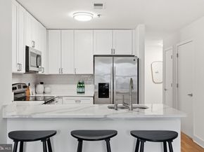 910 M Street NW 203, Washington DC 20001