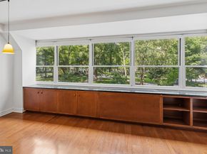 1810 Rittenhouse Square 212, Philadelphia PA 19103