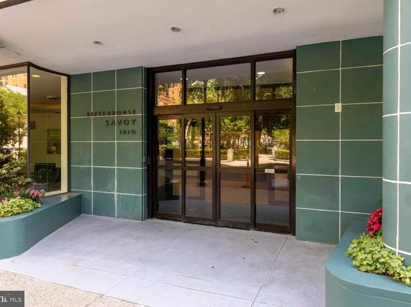 1810 Rittenhouse Square 212, Philadelphia PA 19103