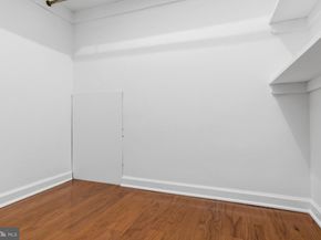 1810 Rittenhouse Square 212, Philadelphia PA 19103