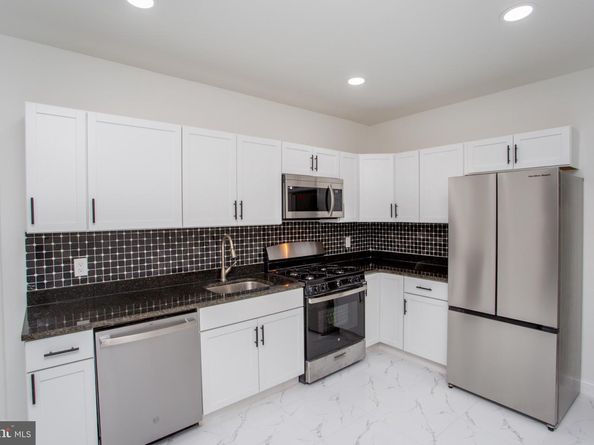415 N Hobart Street, Philadelphia PA 19131