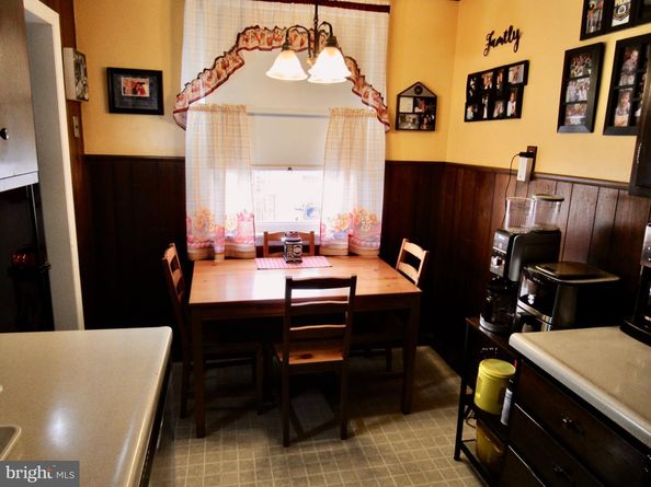 4245 J Street, Philadelphia PA 19124