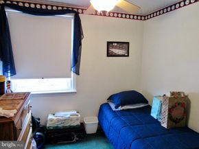 4245 J Street, Philadelphia PA 19124