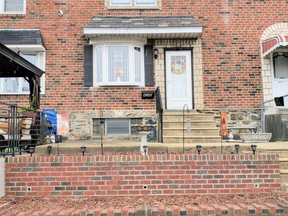 4245 J Street, Philadelphia PA 19124