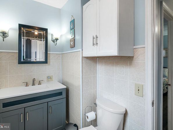 2543 S Franklin Street, Philadelphia PA 19148