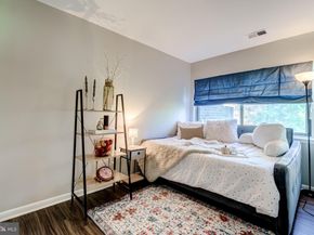 11260 Chestnut Grove Square 339, Reston VA 20190