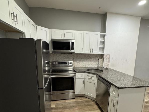 2928 Ridge Avenue, Philadelphia PA 19121