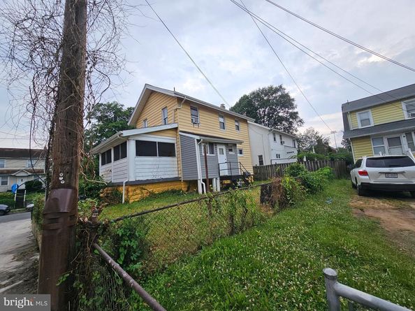 2004 Perry Street NE, Washington DC 20018