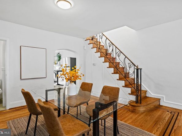 1114 Pierce Street, Philadelphia PA 19148