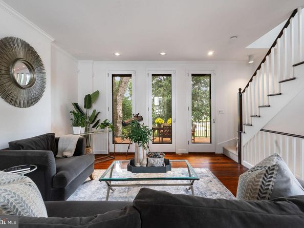 430 S Lee Street S, Alexandria VA 22314