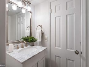 430 S Lee Street S, Alexandria VA 22314