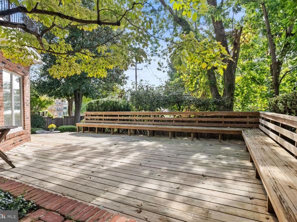 430 S Lee Street S, Alexandria VA 22314
