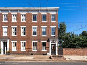 430 S Lee Street S, Alexandria VA 22314