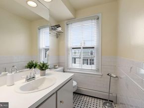 430 S Lee Street S, Alexandria VA 22314