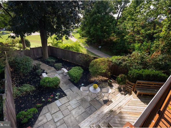 430 S Lee Street S, Alexandria VA 22314