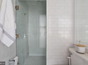 430 S Lee Street S, Alexandria VA 22314