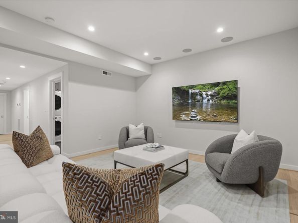 3507 Woodley Road NW, Washington DC 20016