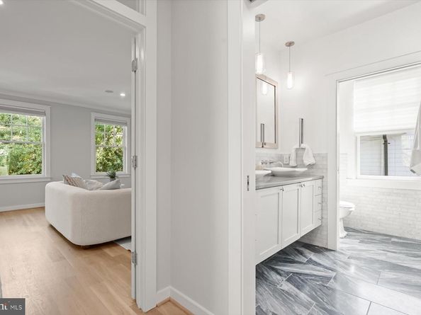 3507 Woodley Road NW, Washington DC 20016