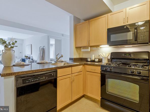 800 4TH Street SW N701, Washington DC 20024