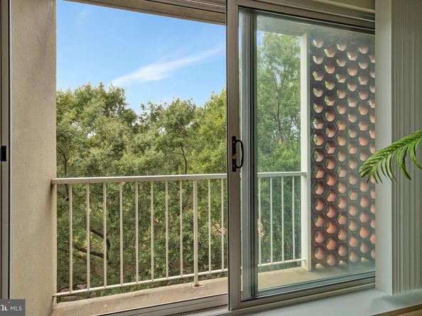 800 4TH Street SW N701, Washington DC 20024