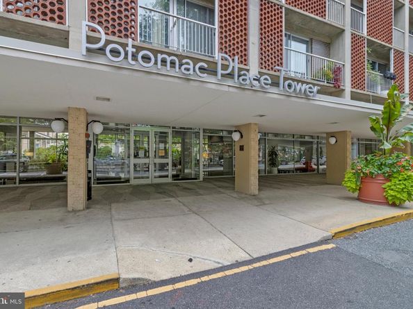 800 4TH Street SW N701, Washington DC 20024