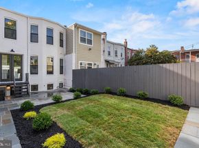 323 10TH Street NE, Washington DC 20002