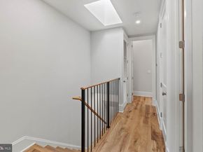 323 10TH Street NE, Washington DC 20002