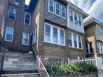 222 E Sheldon Street