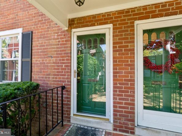 4819 28TH Street S B, Arlington VA 22206