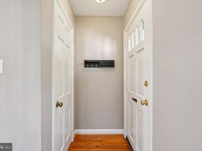 4819 28TH Street S B, Arlington VA 22206
